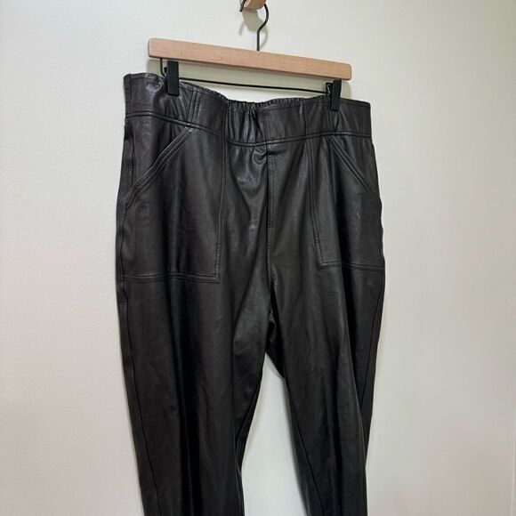 Spanx Leather Like Joggers Pants sz 1X - Picture 6 of 10